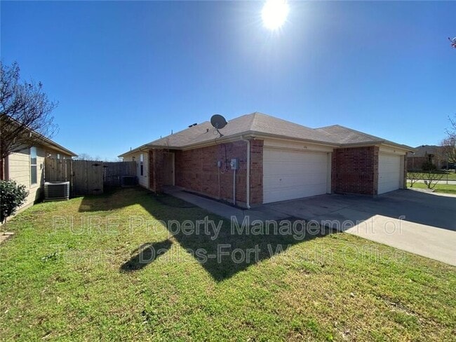 Building Photo - 496 Brookbank Dr Rental