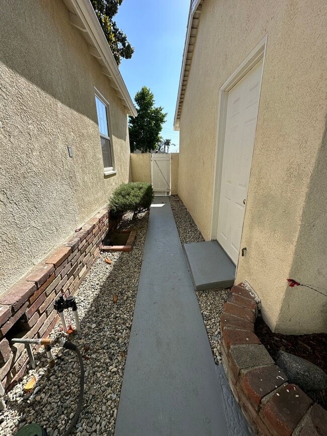 Photo - 3917 W Chandler Blvd