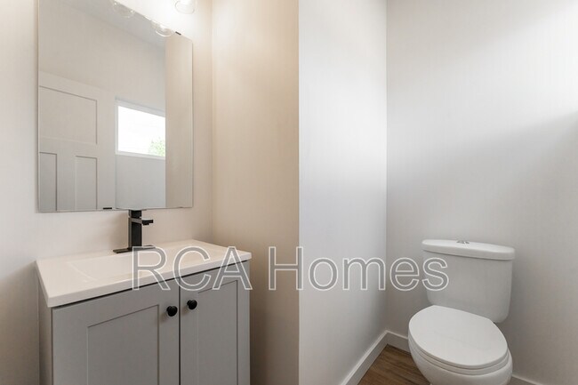 Photo - 849 N Rural St