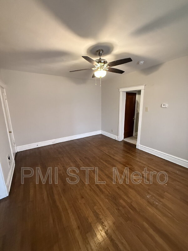 3931-3933 Oregon Ave
