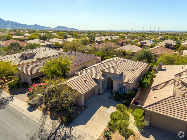 Building Photo - 7711 E Overlook Dr Rental