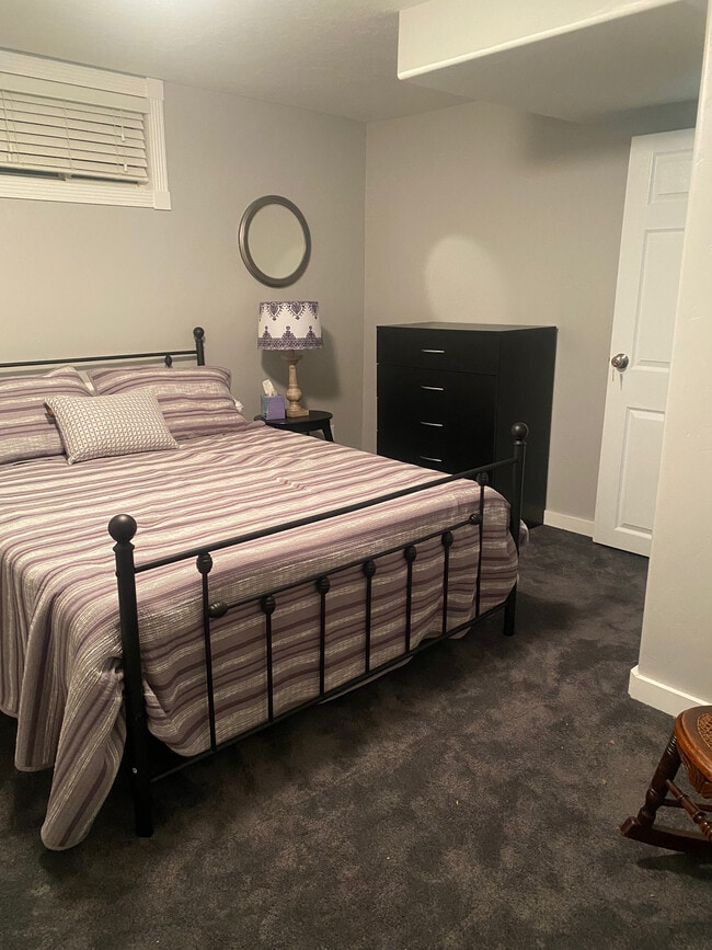 Photo - 979 E Crandall Ave Unit Basement Apartment