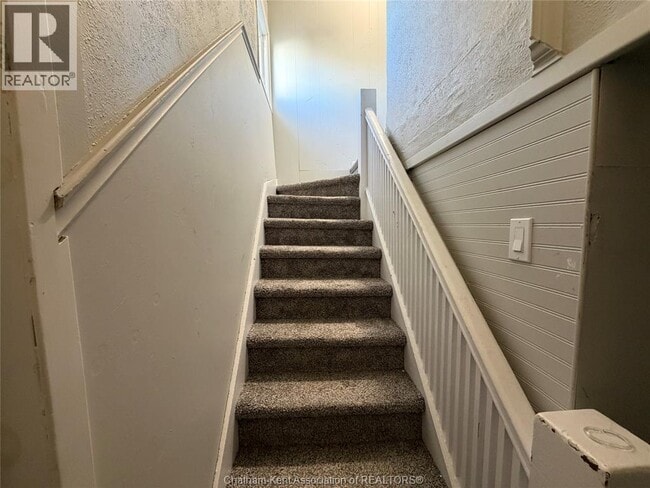 Photo - 252 Queen St