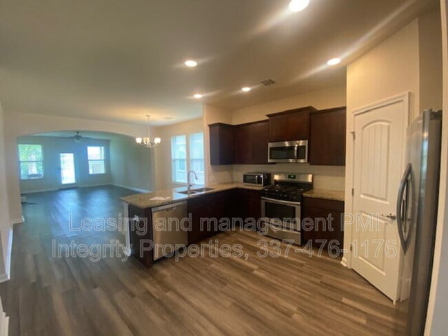 Photo - 121 Rue Viansa