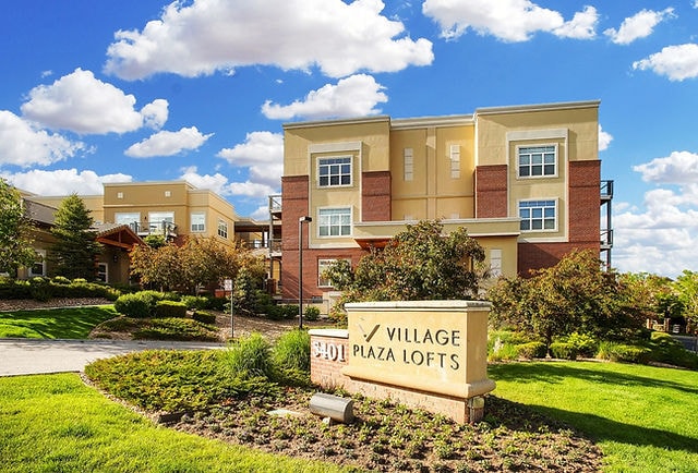 Building Photo - 5401 S Park Terrace Ave Unit C303