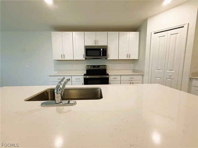 Photo - 335 Parish Dr