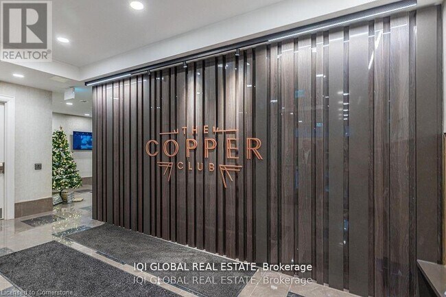 Photo - 73 Arthur St S Unit 512