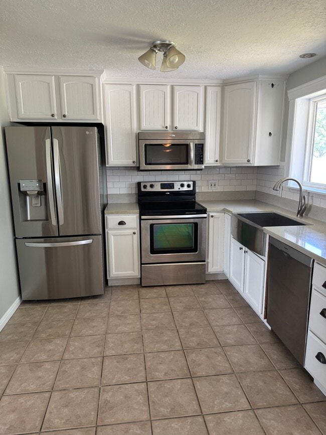 Building Photo - 3069 S 300 W Rental