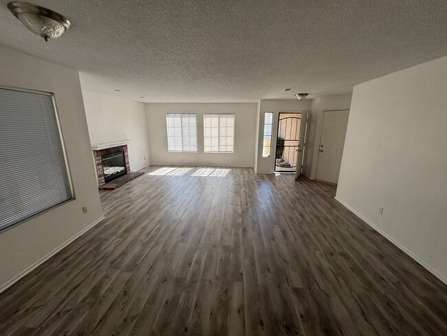 Photo - 3 BEDROOM 2 BATH  VICTORVILLE HOME