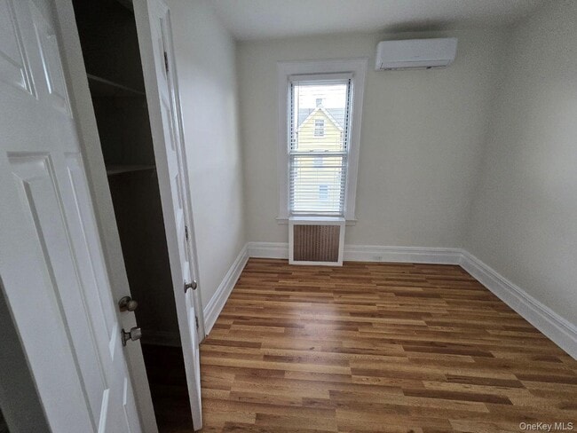 Photo - 85 Chester Pl