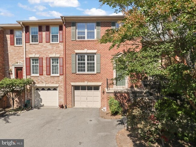 Photo - 5929 Woodfield Estates Dr