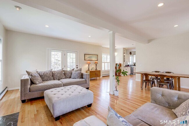 Photo - 46 Cow Hill Rd