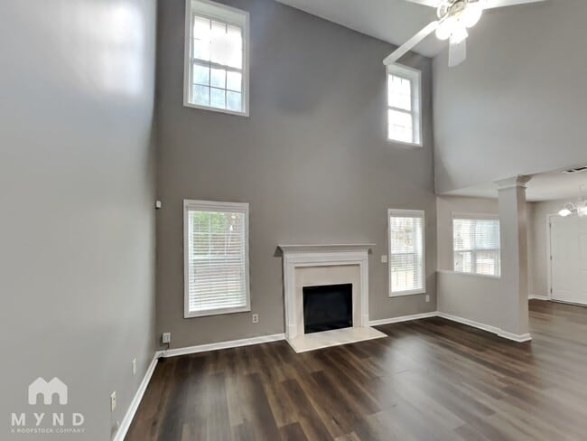 Photo - 6062 Park Bend Ave