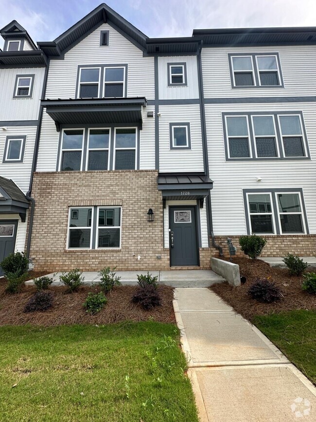 Building Photo - 1728 Blanche St Rental