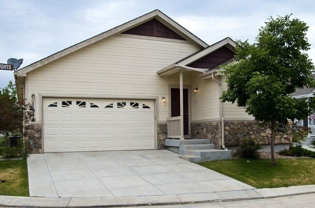 Building Photo - Lovely Ranch Style Home!