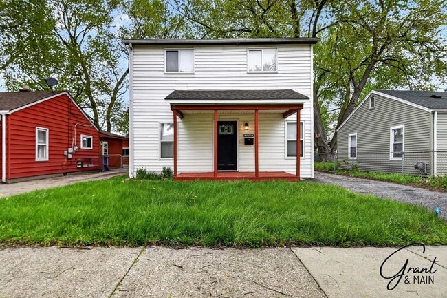 Building Photo - $1500 3 bedrooms