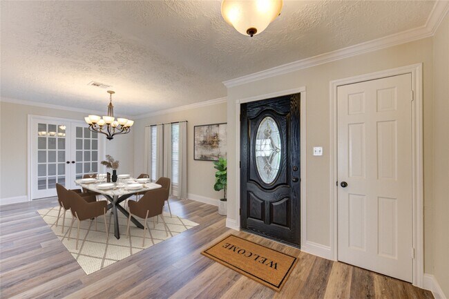 Photo - 9115 Taidswood Dr