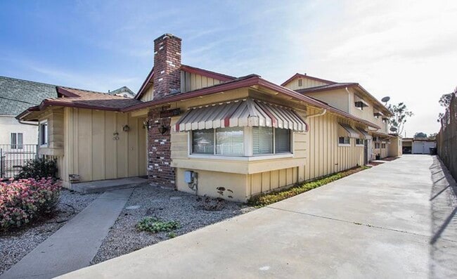 Building Photo - 7928 Virginia St Unit C