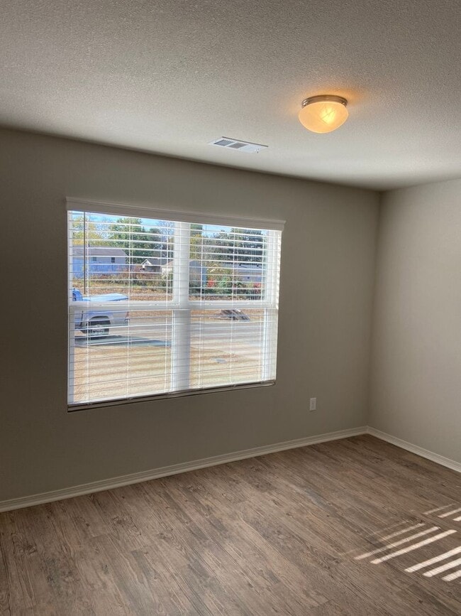 Photo - Pre-Leasing Now | Open-Concept 3-Bedroom Home in Fairview Haven