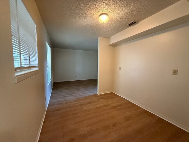 Photo - 3109 Atkinson Ave Unidad Apt 219