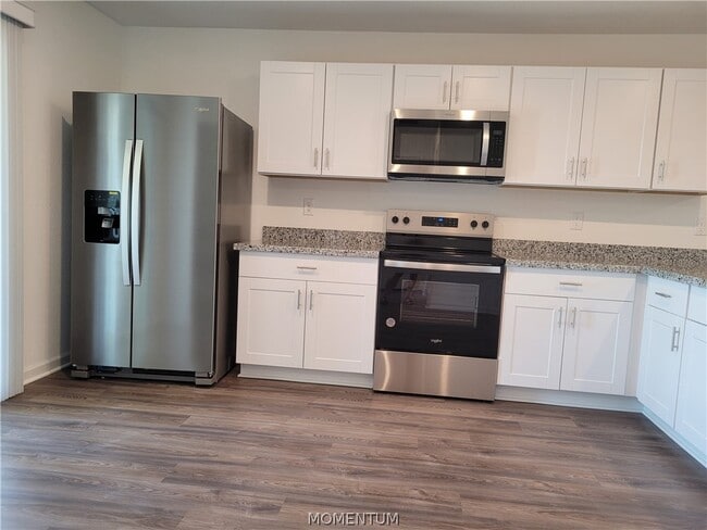 2371 Tapatio Dr