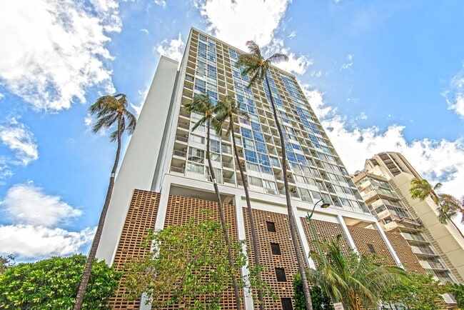 For Rent: 1-Bedroom Condo in Waikiki (24th... - For Rent: 1-Bedroom Condo in Waikiki (24th...