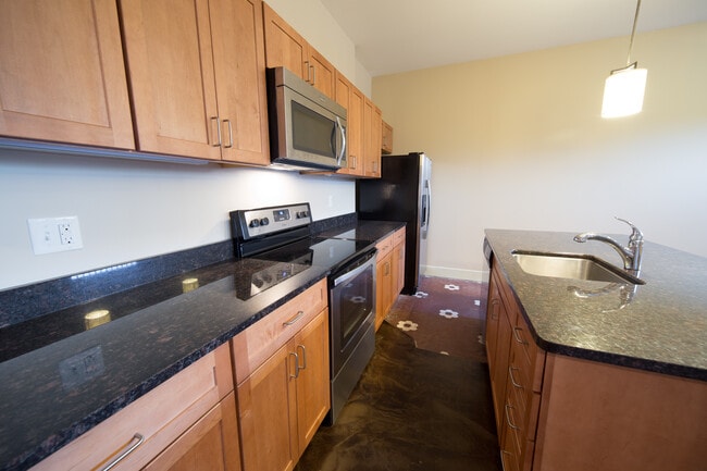 Photo - Fifth Avenue School Lofts