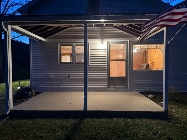 Photo - 4511 Lower Rhiney Creek Rd