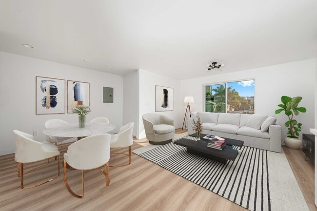Photo - 402 Arbor Dr