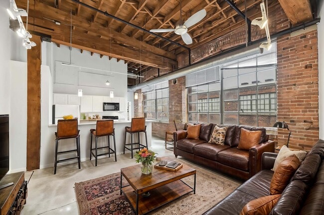 SoHo Lofts - SoHo Lofts