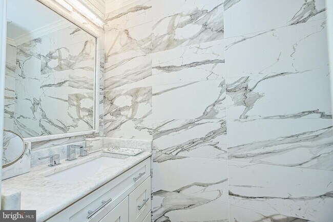 Photo - 44171 Paget Terrace