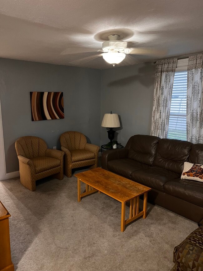 Photo - 713 Kearney St