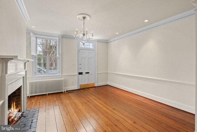 Photo - 513 S Fairfax St