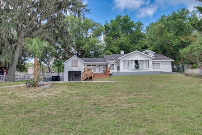 Photo - 8875 Lake Florence Blvd