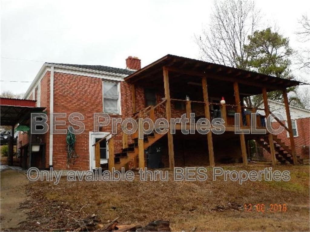 Photo - 737 Matheson Rd
