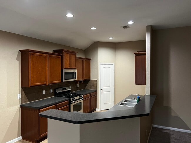 Photo - 23706 Red Glade Ct