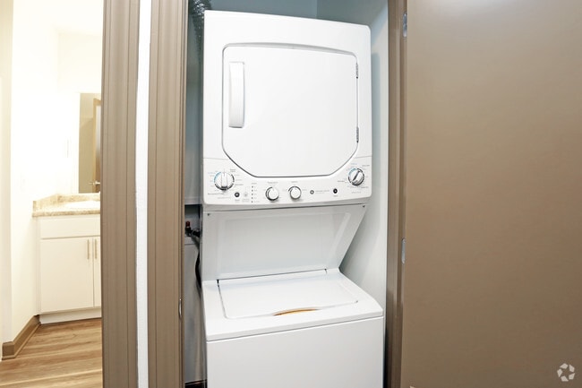 Townhome Washer and Dryer