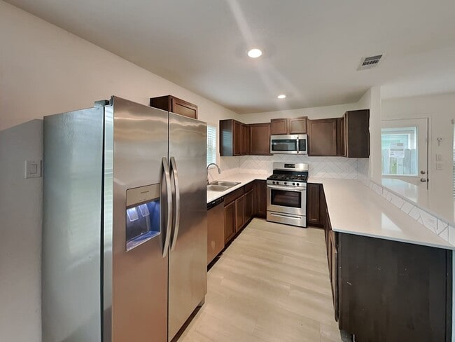 Photo - 18726 Faustina Way