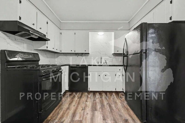 Photo - 2555 Ridgemoor Dr SE