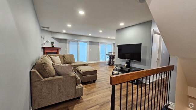 Building Photo - 56 Woods Edge Dr Unit Condo