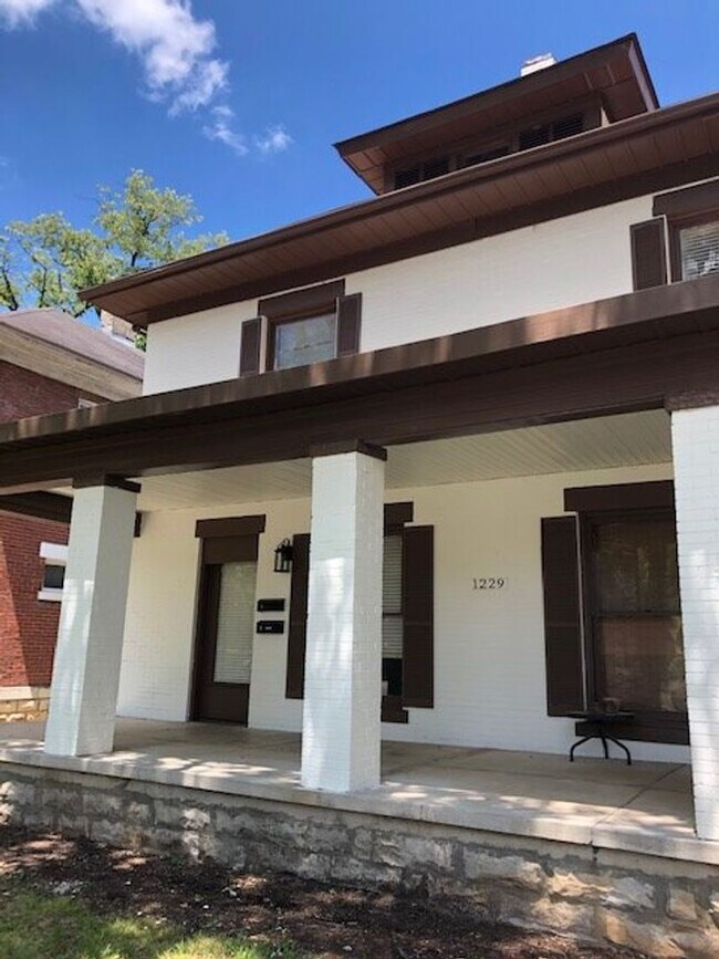 1229 Chestnut St Unit 2