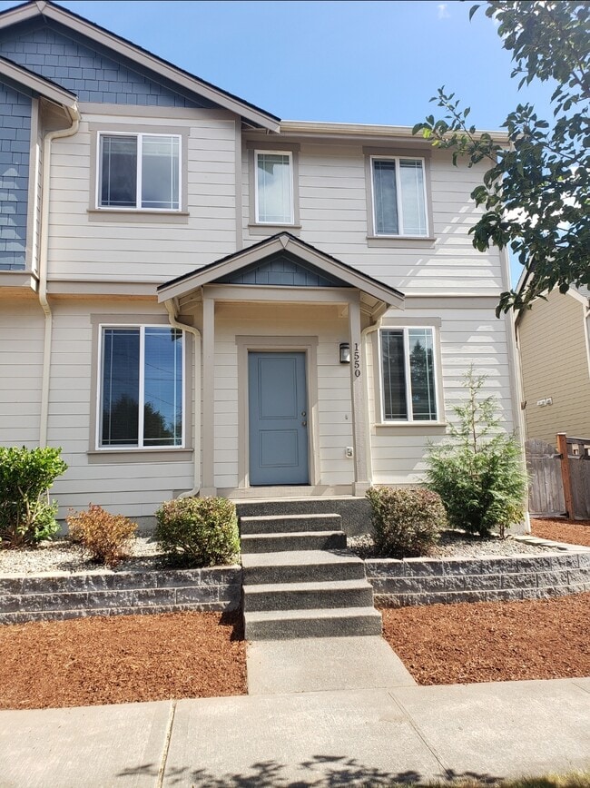 Photo - 1550 Craig Rd SE