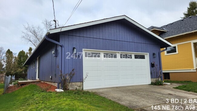 Building Photo - Fully Remodeled - 3BD I 2BA NE PDX HOME