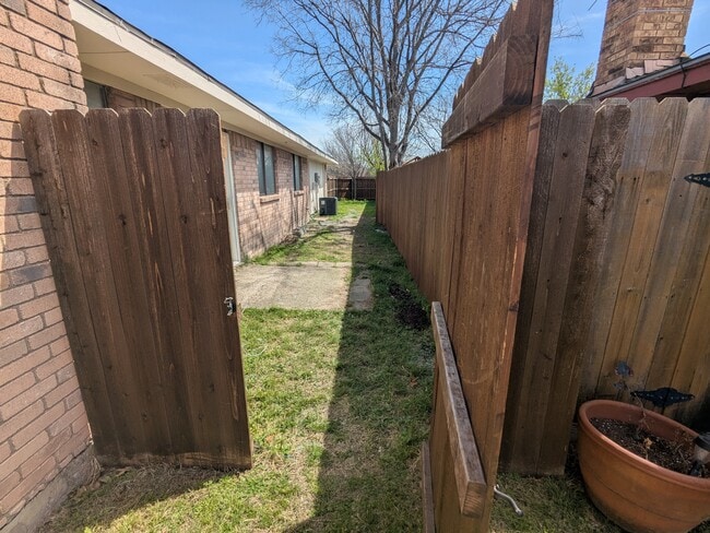 Photo - 2410 Cordoba Dr Unidad A