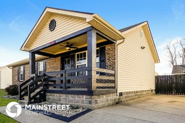 Photo - 8910 Greenmoore Dr