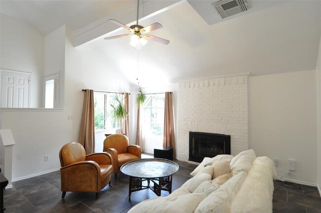 Photo - 9902 Talleyran Dr