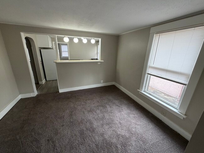 Photo - 1111 Bluff St