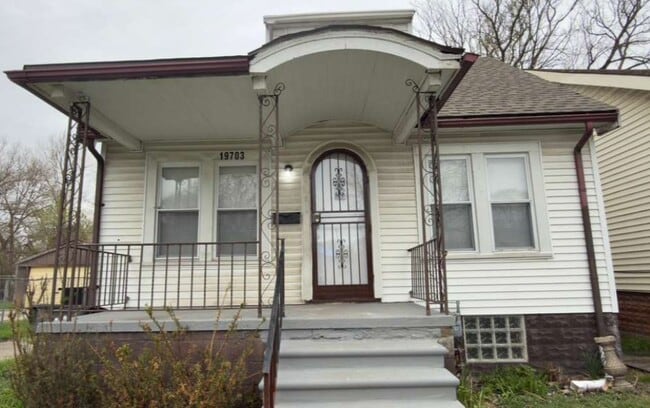 Building Photo - 19703 Keating St