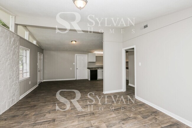 Photo - Spacious one-level living