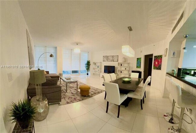Photo - 9559 Collins Ave Unidad 9559 Collins Ave appt S6-C
